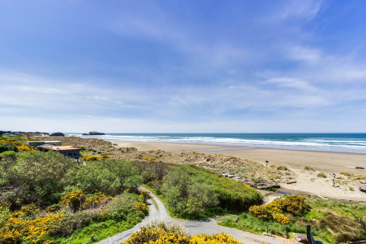 Spindrift Oceanfront Home Бандън Екстериор снимка