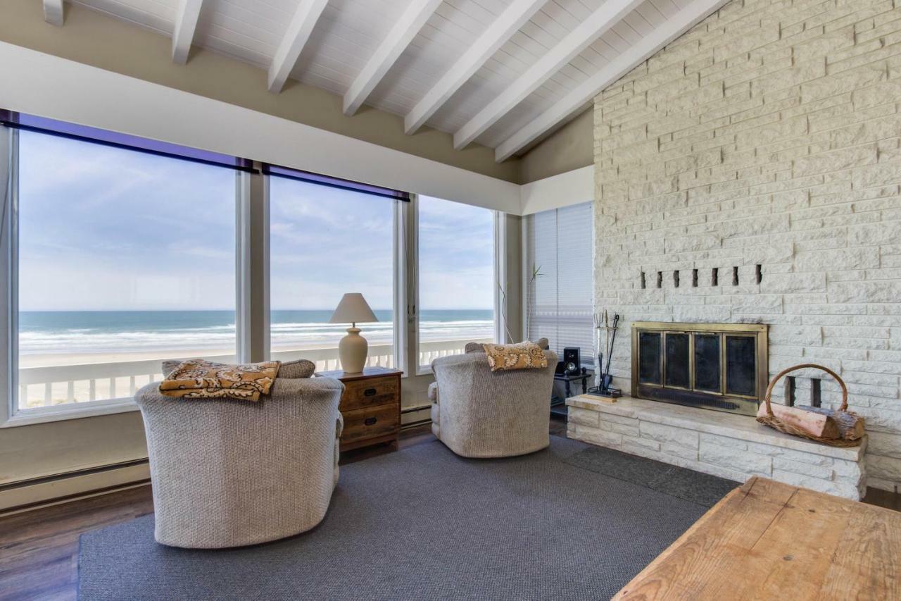 Spindrift Oceanfront Home Бандън Екстериор снимка
